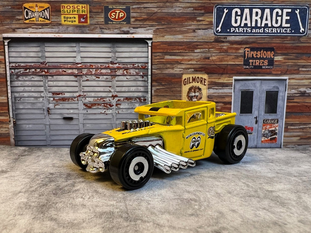 🔥🔥🔥Bone Shaker Mooneyes Hot Wheels Rod Squad Yellow C6🔥🔥🔥