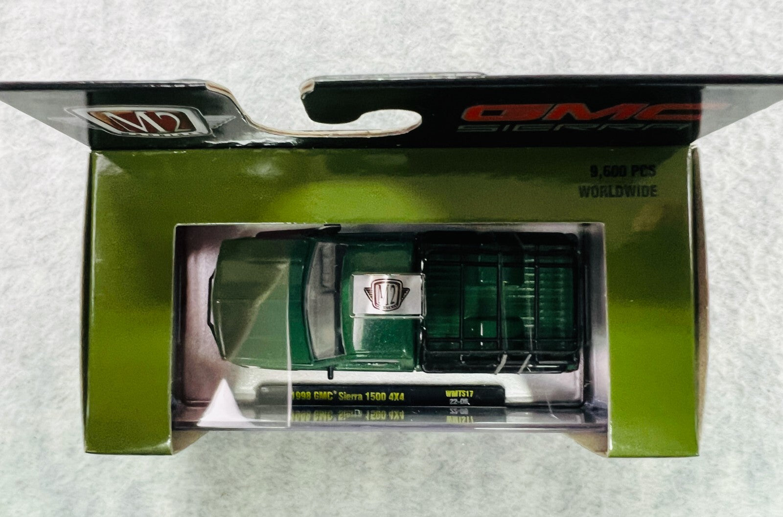 🇺🇸🇺🇸🇺🇸M2 Machines 1998 GMC Sierra 1500 4X4 WMTS17 Green H3 🇺🇸🇺🇸🇺🇸