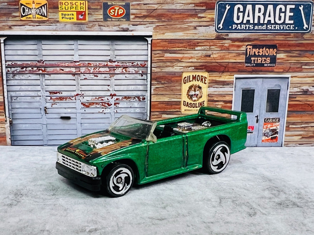 🔥Vintage Hot Wheels 1990 Green Convertible Truck with Speakers Malaysia C15🔥