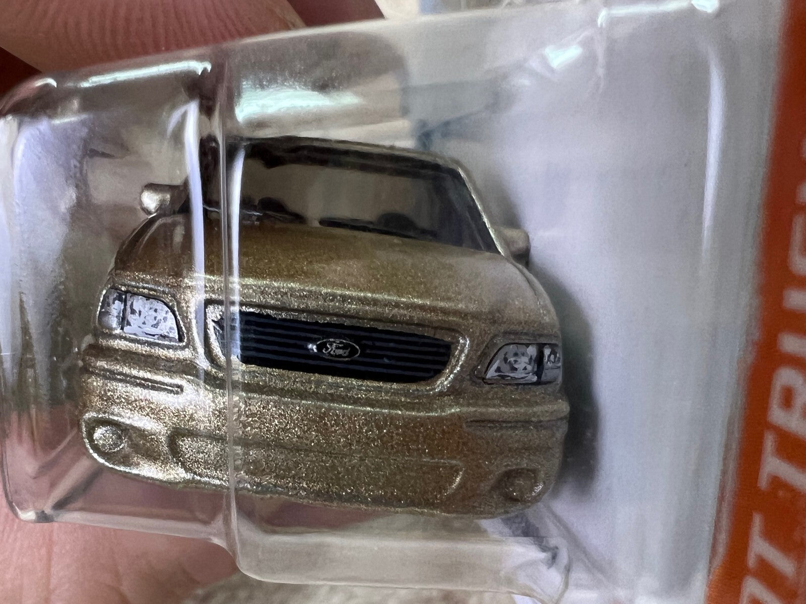 🇺🇸🇺🇸Hot Wheels HW Hot Trucks ‘99 Ford F-150 SVT Lightning Gold HW18🇺🇸🇺🇸