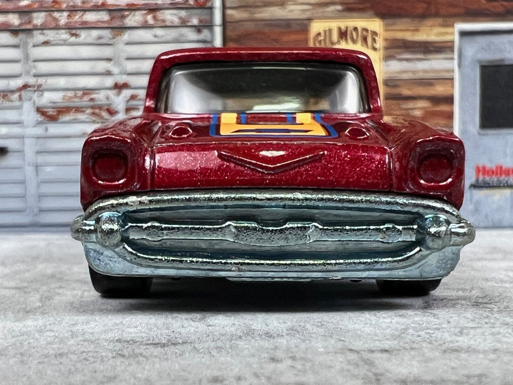 🔥🔥🔥Hot Wheels The Hot ones '57 Chevy Chase Red 🔥🔥🔥