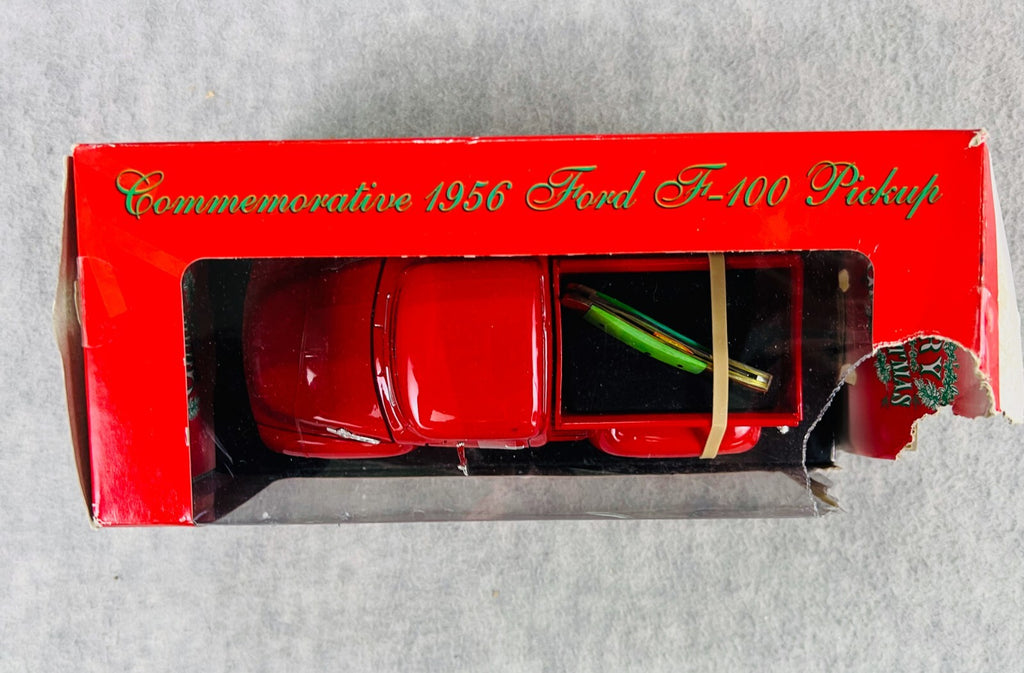 🎄🎄Motor Max 1/24 1956 Ford F-100 Pickup Red BOX DAMAGED🎄🎄🎄
