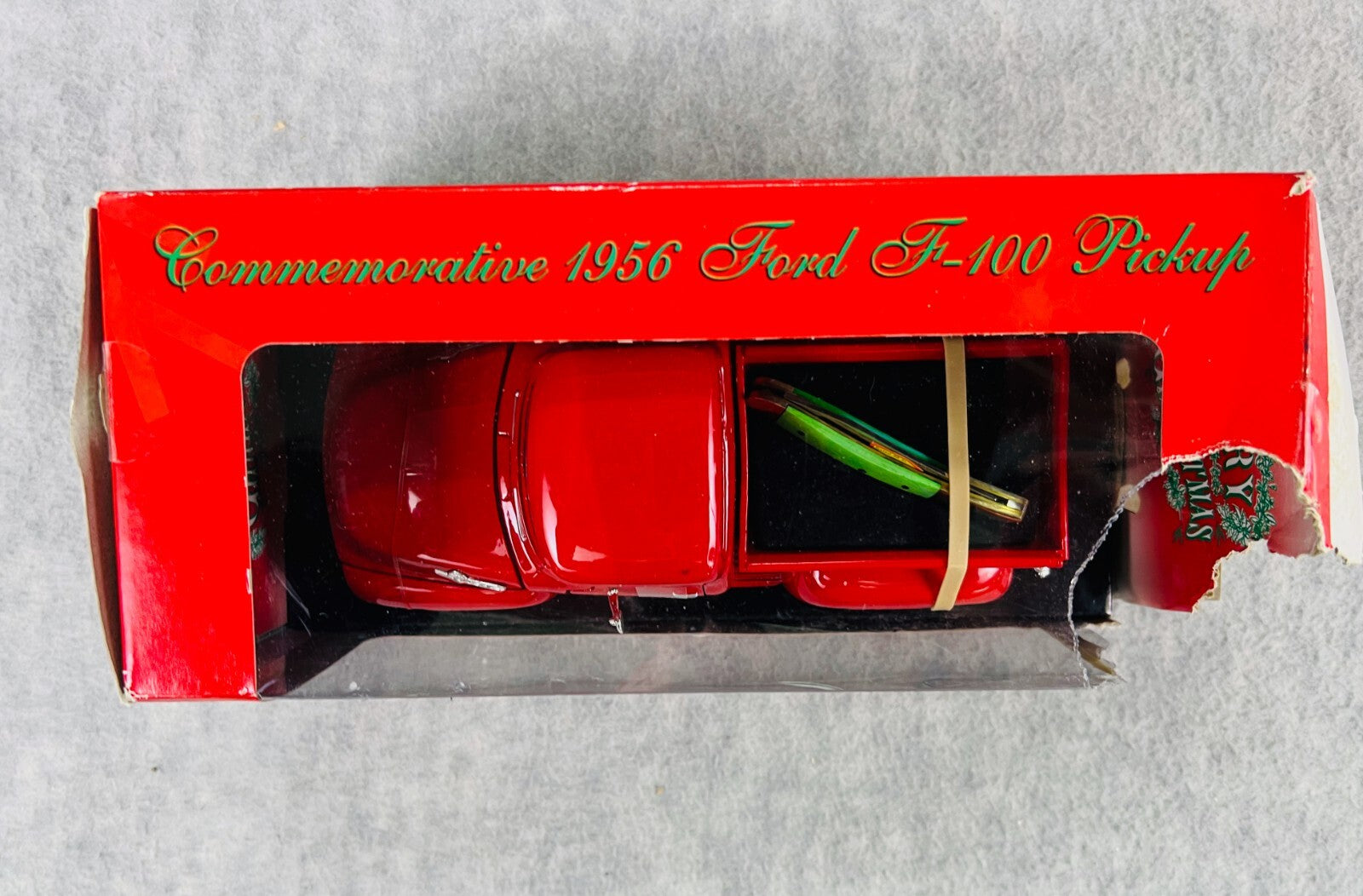 🎄🎄Motor Max 1/24 1956 Ford F-100 Pickup Red BOX DAMAGED🎄🎄🎄