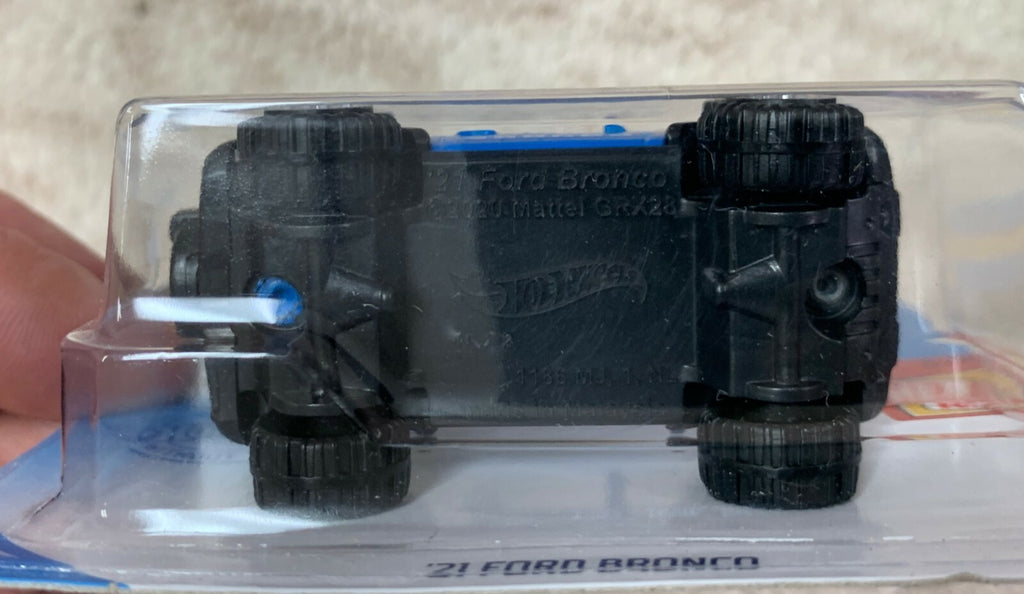 🔥🔥HOT WHEELS D CASE NEW CASTING ‘21 FORD BRONCO THEN AND NOW 100/250 HW19🔥🔥
