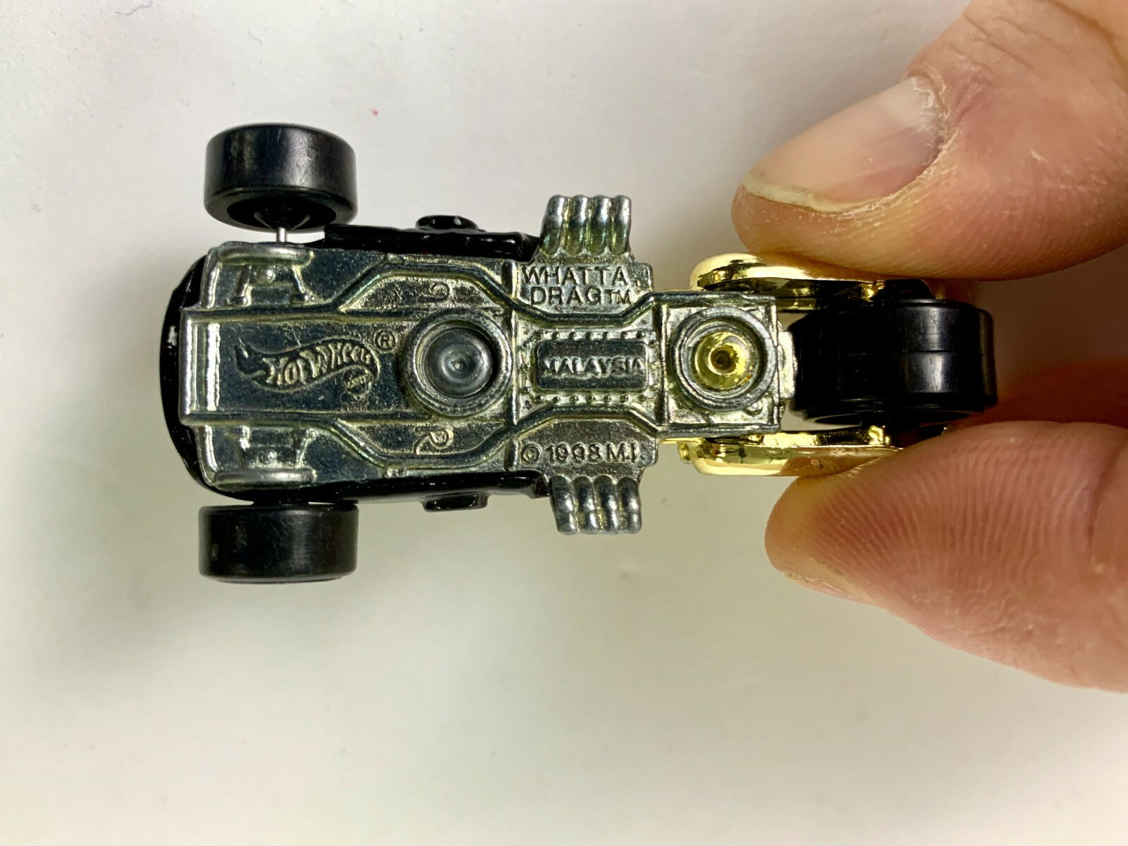 🔥🔥🔥🔥🔥🔥1998 HOT WHEELS WHATTA DRAG CAR LOOSE BLACK & GOLD 🔥🔥🔥🔥🔥🔥