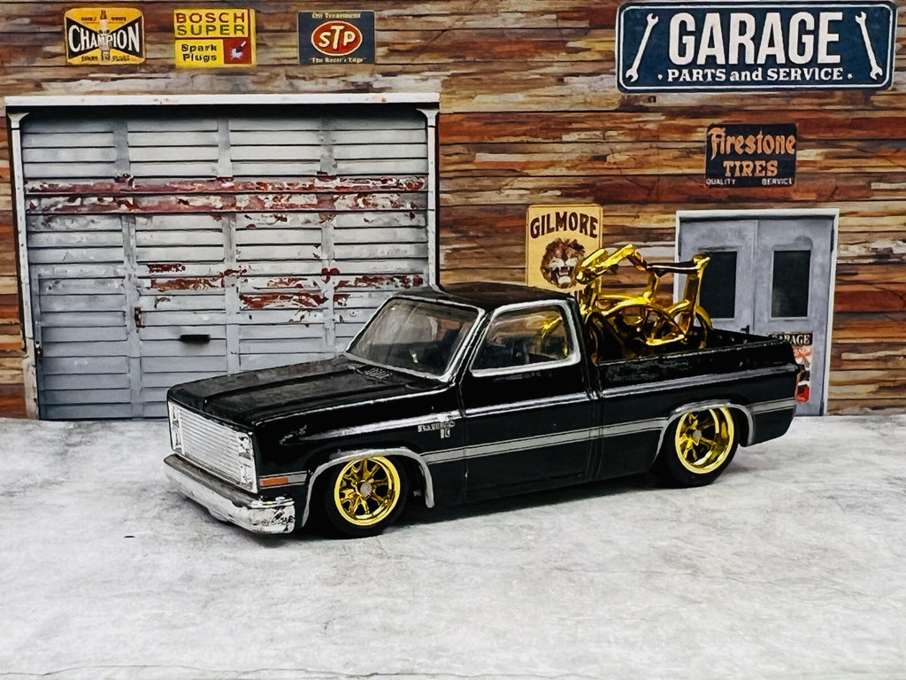 🇺🇸Hot Wheels 83 Chevy Silverado Custom Black/Gold Wheels Bike in Back C8🇺🇸