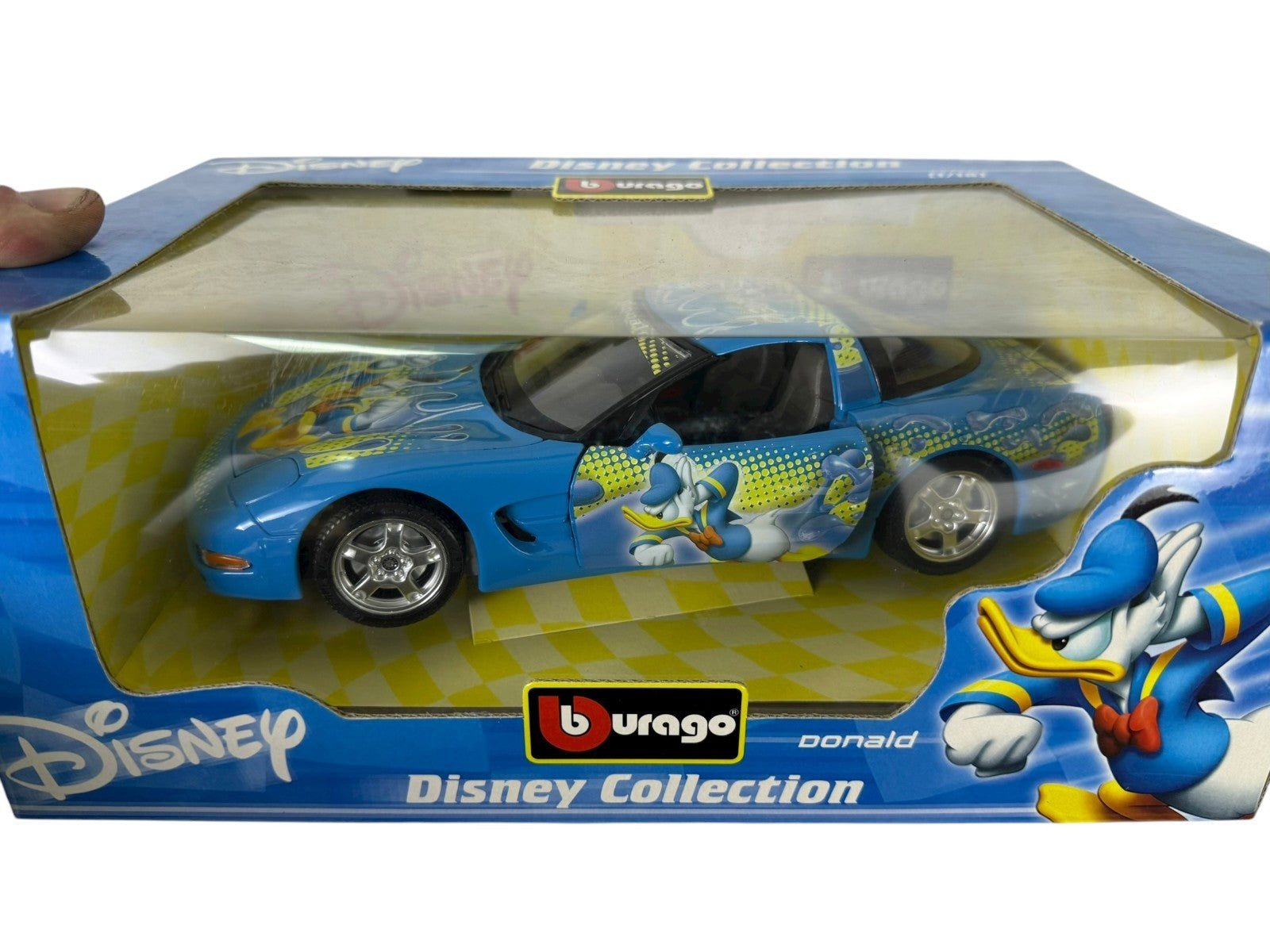 🔥🔥Burago 2004 Chevrolet Corvette Donald Disney Collection 1/18 AH🔥🔥