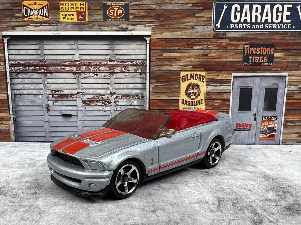 🔥🔥🔥Hot Wheels 07 Shelby GT500 Convertible Silver/Red C9🔥🔥🔥