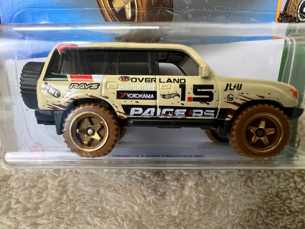 🔥🔥🔥🔥HOT WHEELS MUD STUDS TAN TOYOTA LAND CRUISER 80 HW05🔥🔥🔥🔥