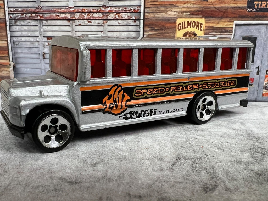 🇺🇸Hotwheels Street Art Speed Power Attitude Graffiti School Bus C15🇺🇸