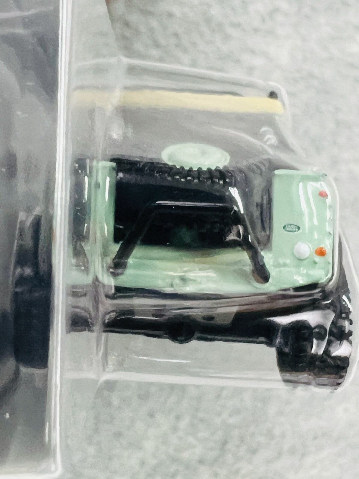 🇬🇧Hot Wheels Collectors Elite 64 Series Land Rover Defender 90 Pickup H33🇬🇧