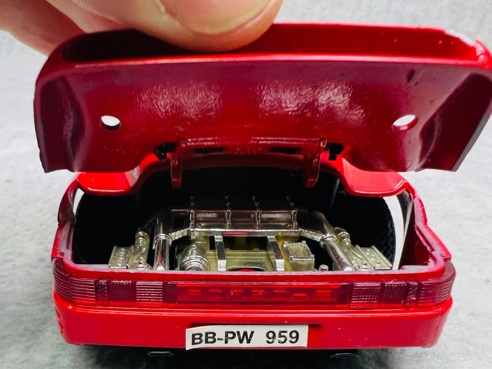 🇩🇪🇩🇪🇩🇪Bburago Porsche 959 Red 1:24 Scale Die Cast No Box🇩🇪🇩🇪🇩🇪