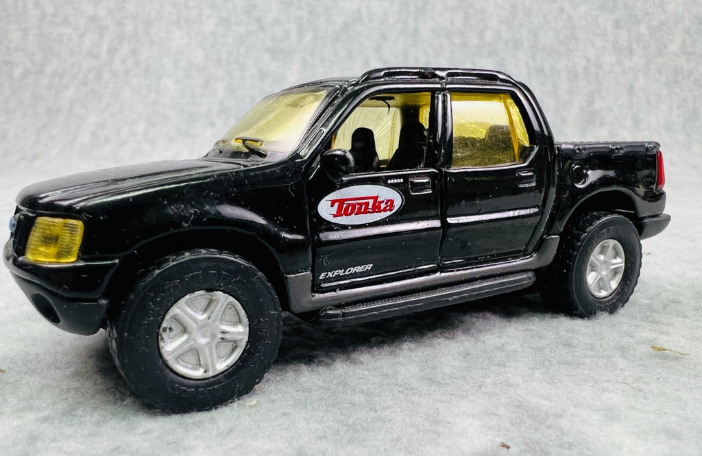 🇺🇸Maisto Ford Explorer Sport Trac Pickup Black Die Cast 1/47 Scale🇺🇸