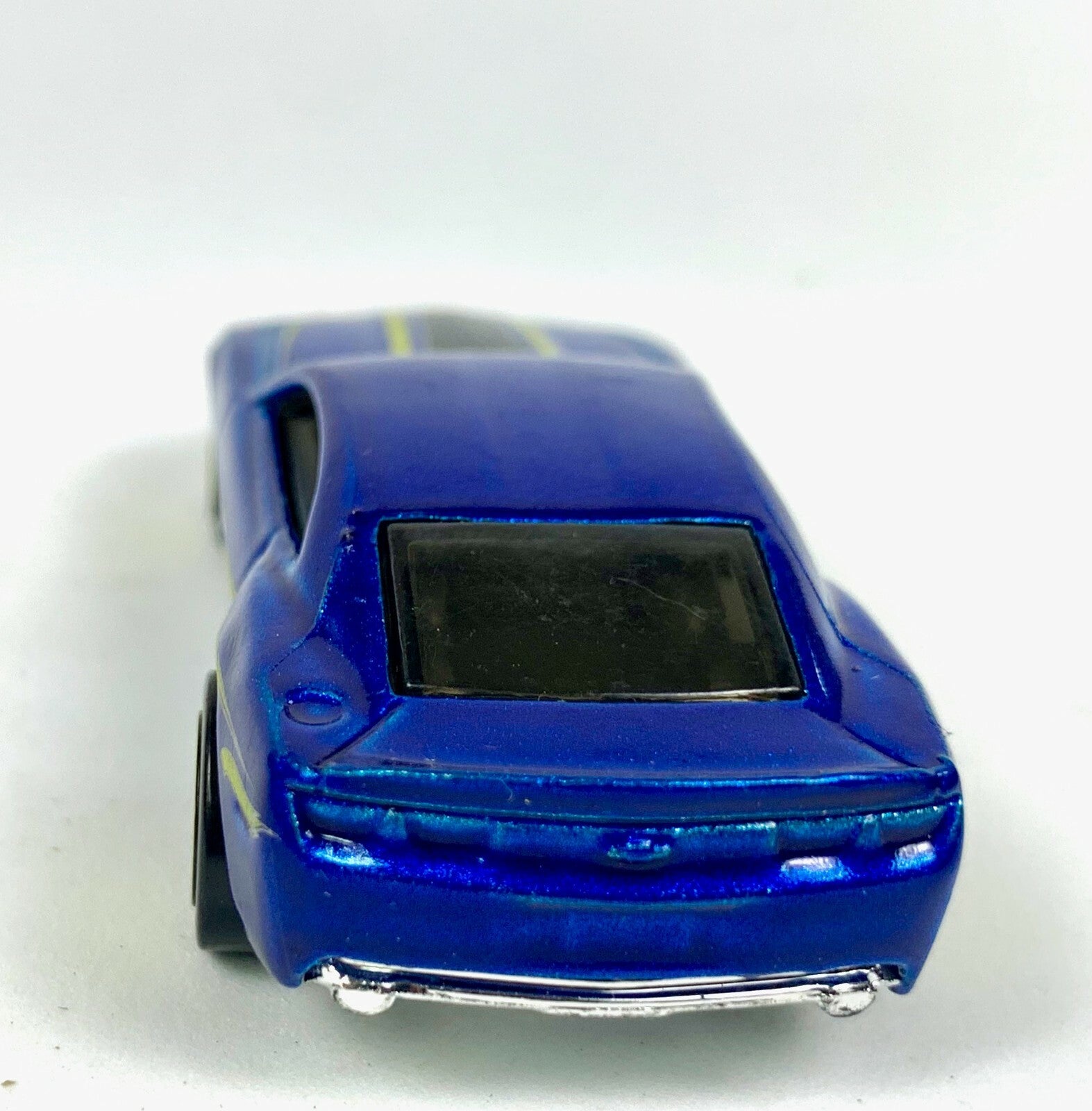 Hot Wheels 2009 Mystery Cars Chevy Camaro #9 Concept Limited Edition 1/64 Scale