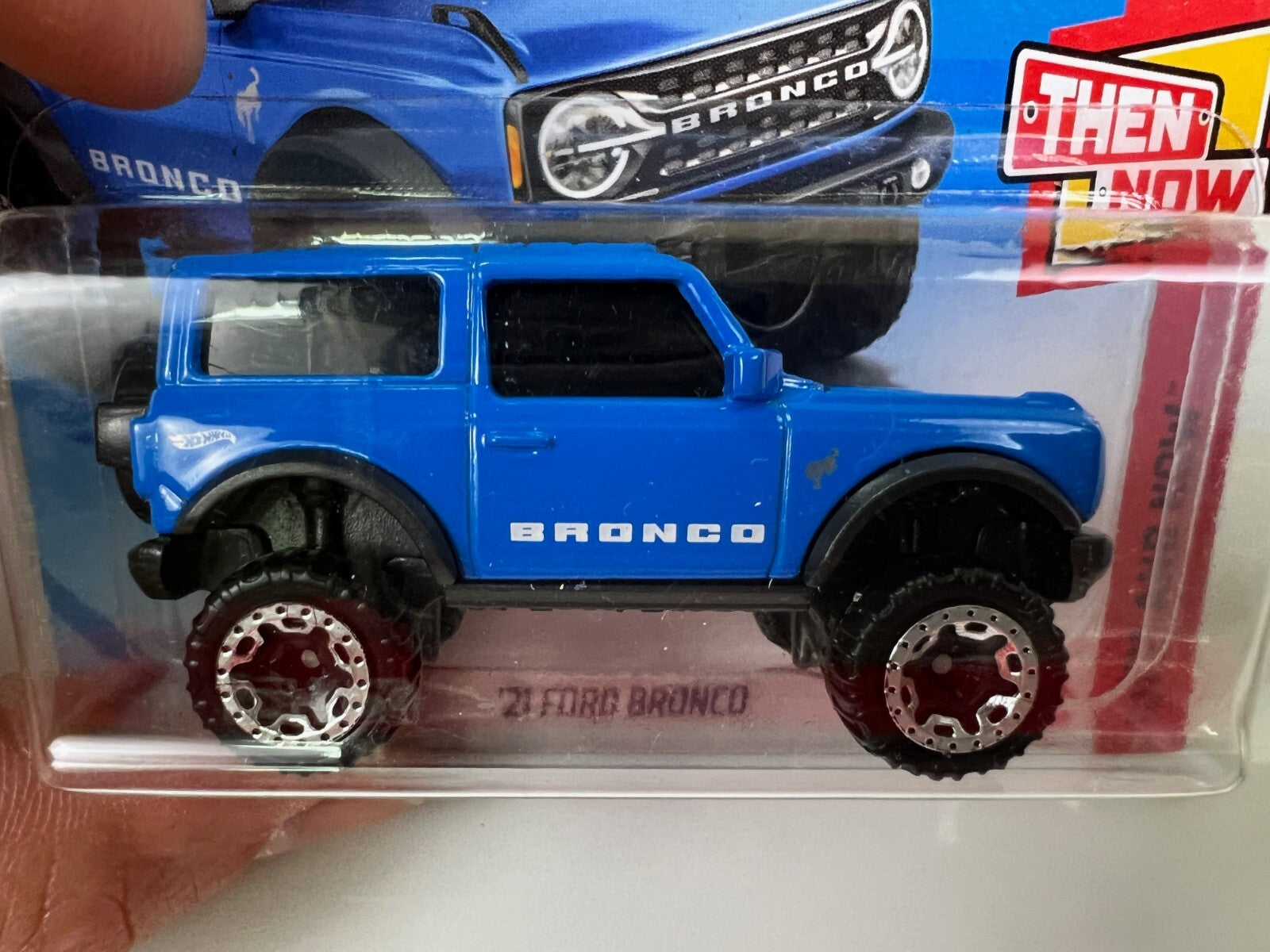🔥🔥🔥🔥Hotwheels '21 Ford Bronco Then and Now Short Card Blue HW07🔥🔥🔥🔥