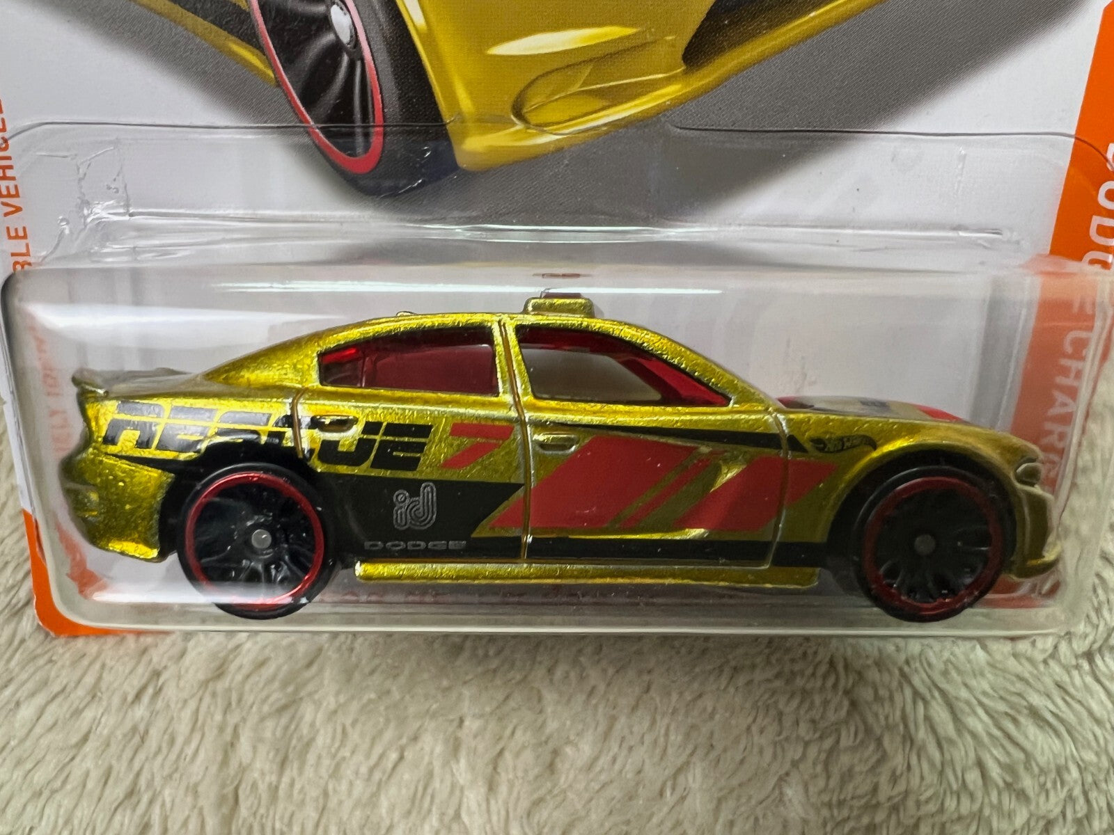 🔥HOT WHEELS '15 Dodge Charger SRT Car ID Chase Series HW Mopar Yellow HW12🔥