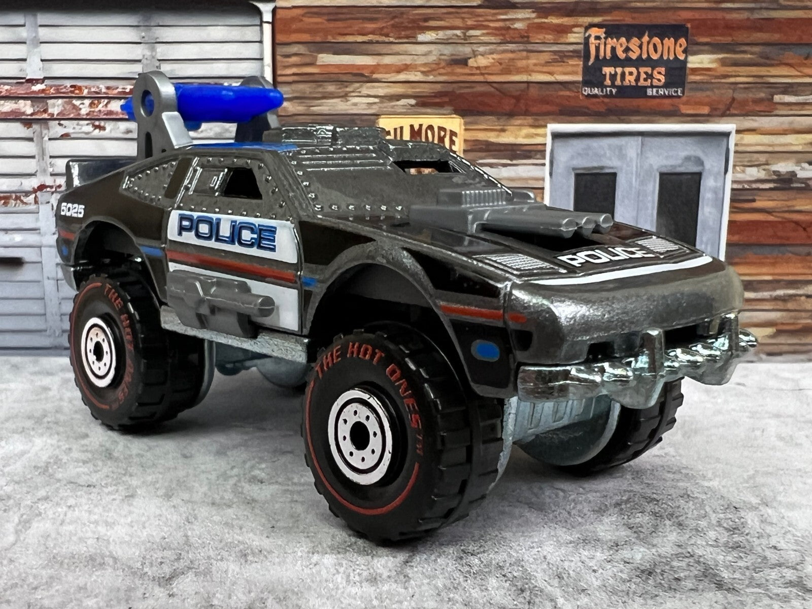 🔥🔥🔥Hot Wheels The Hot Ones Sting Rod Chase Police Redline C1 🔥🔥🔥