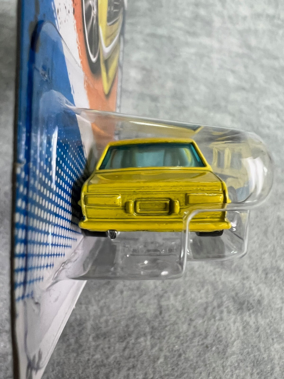 🎌🎌🎌Hot Wheels Nightburnerz Datsun Bluebird 510 YELLOW HW21🎌🎌🎌
