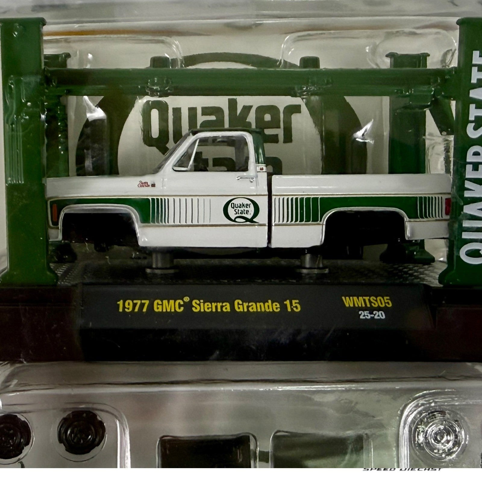 🇺🇸M2 Machines Quaker State 1977 GMC Sierra Grande 15 Model Kit H29🇺🇸