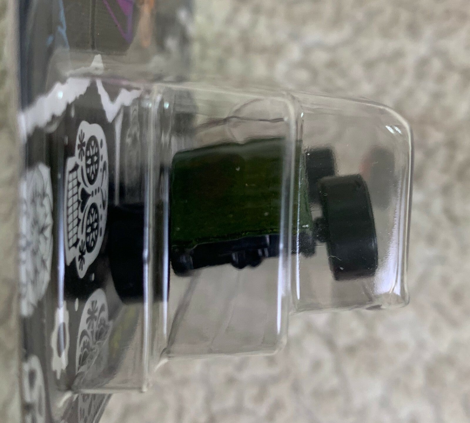 *Hot Wheels '33 FORD LO BOY Green #1 Halloween Day of The Dead New On Card HW06*