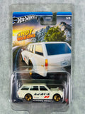 🎌🎌🎌Hot Wheels Hot Wagons 2024 Datsun Bluebird Wagon (510) H29🎌🎌🎌