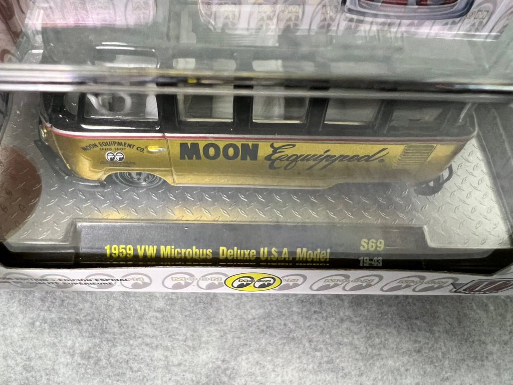 🔥M2 Machines Mooneyes Hobby Liquid Gold 1959 VW Mircrobus Deluxe USA S69 H14🔥