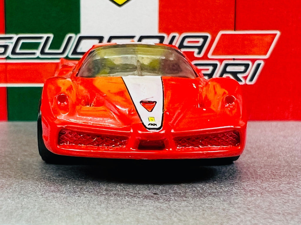 🇮🇹🇮🇹🇮🇹Hot Wheels Traditional Red Ferrari FXX Loose C22🇮🇹🇮🇹🇮🇹