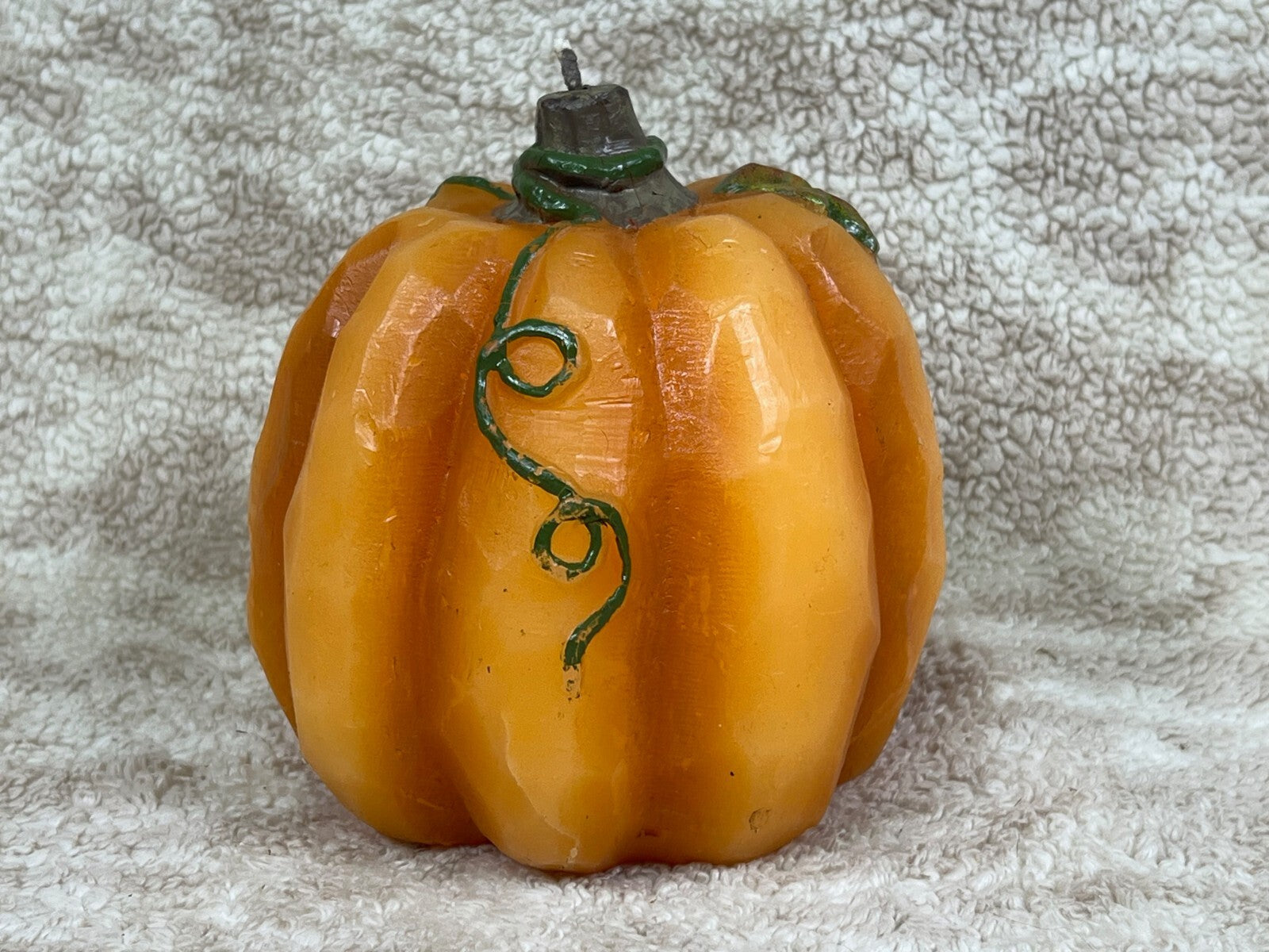 🎃🎃🎃🎃🎃Pumpkin Candle Orange Never Lit Kohls🎃🎃🎃🎃🎃