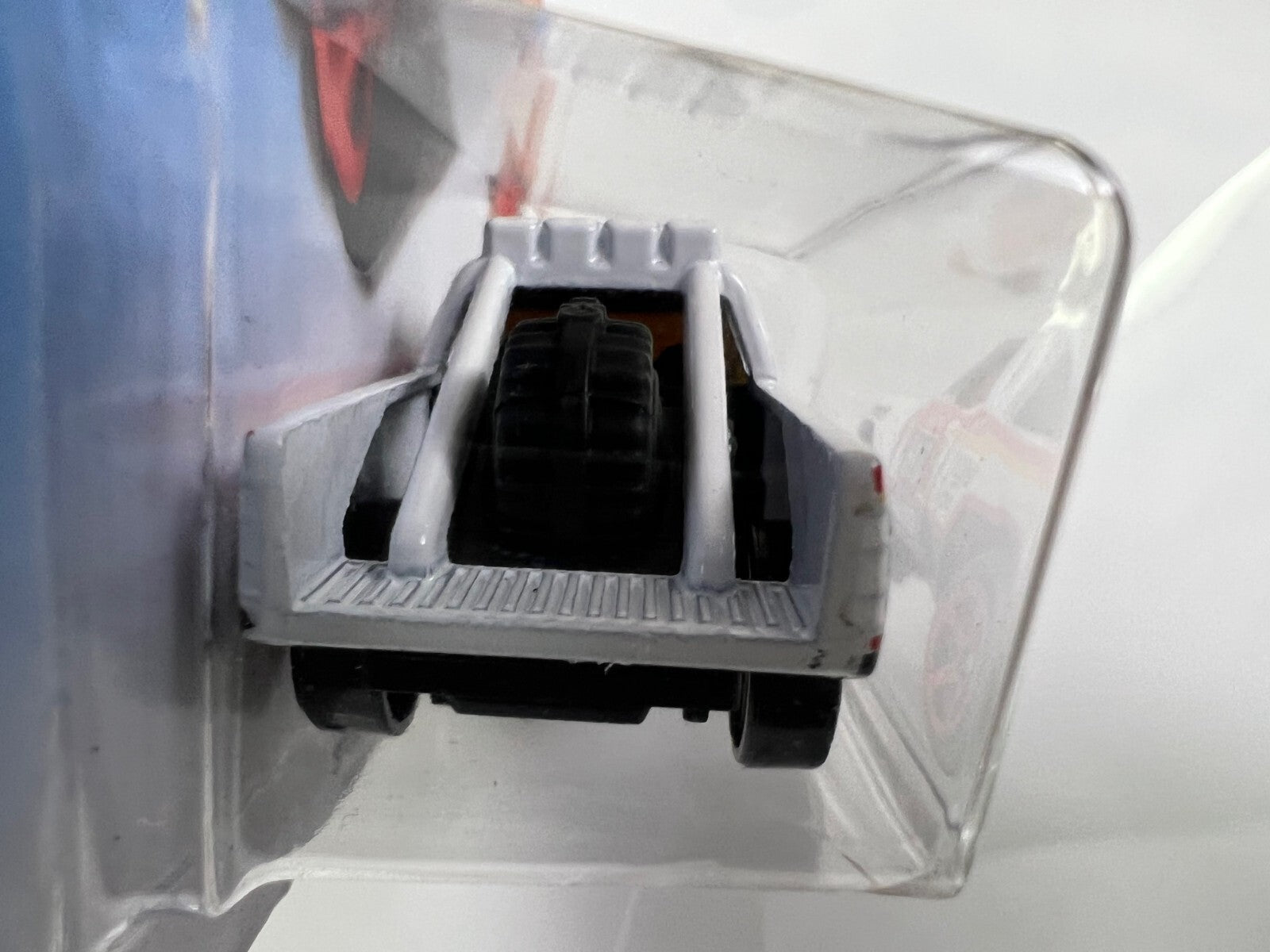🔥🔥Hot Wheels '87 Dodge D100 2018 HW Hot Trucks 275/365 HW Hot Trucks HW06🔥🔥