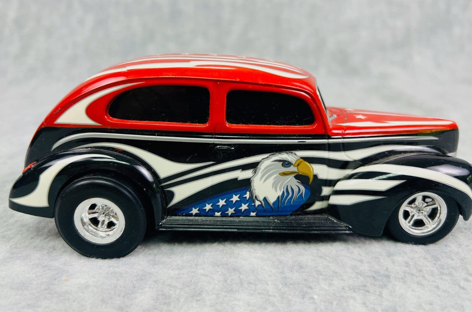 🇺🇸🇺🇸🇺🇸Hot Wheels Freedom Rides Fat Fendered  '40 1:24 Scale 🇺🇸🇺🇸🇺🇸