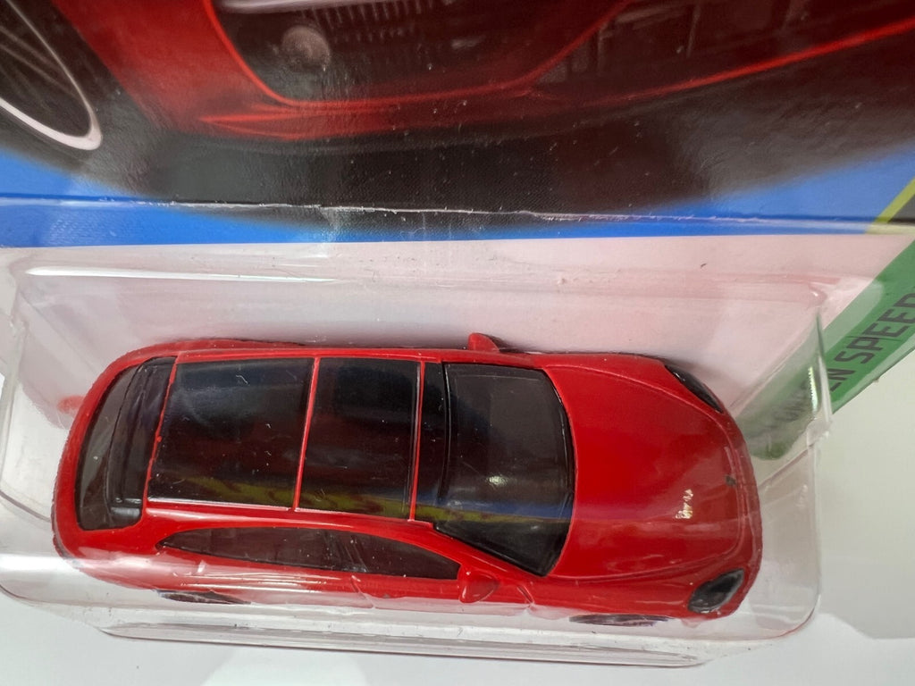 🔥🔥🔥Hot Wheels Porsche Panamera Turbo S E-Hybrid Sport Turismo HW06🔥🔥
