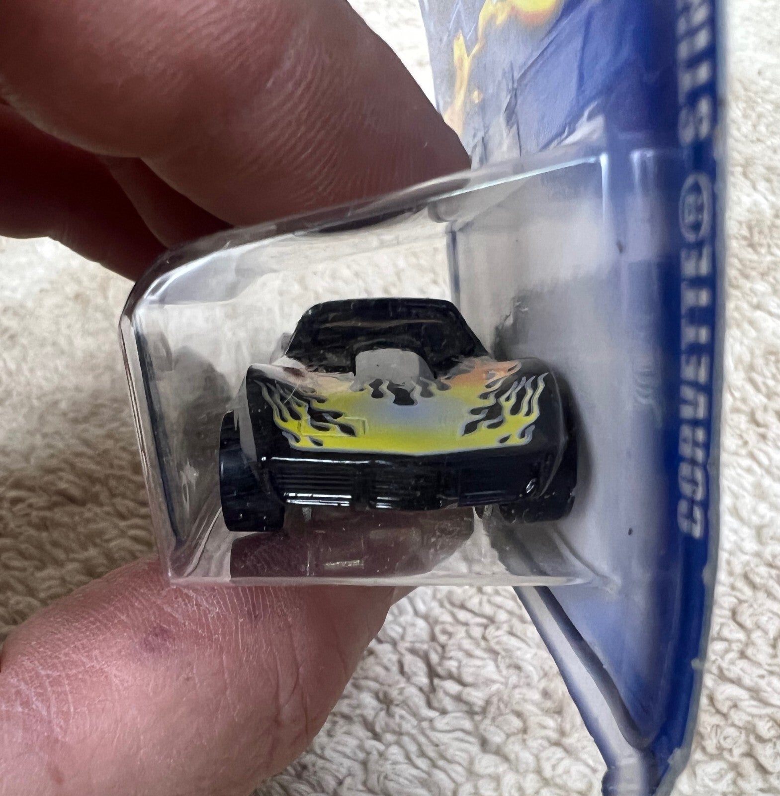 🔥🔥🔥2001 Hot Wheels Collector #135 CORVETTE STINGRAY Black W/Flames HW19🔥🔥🔥