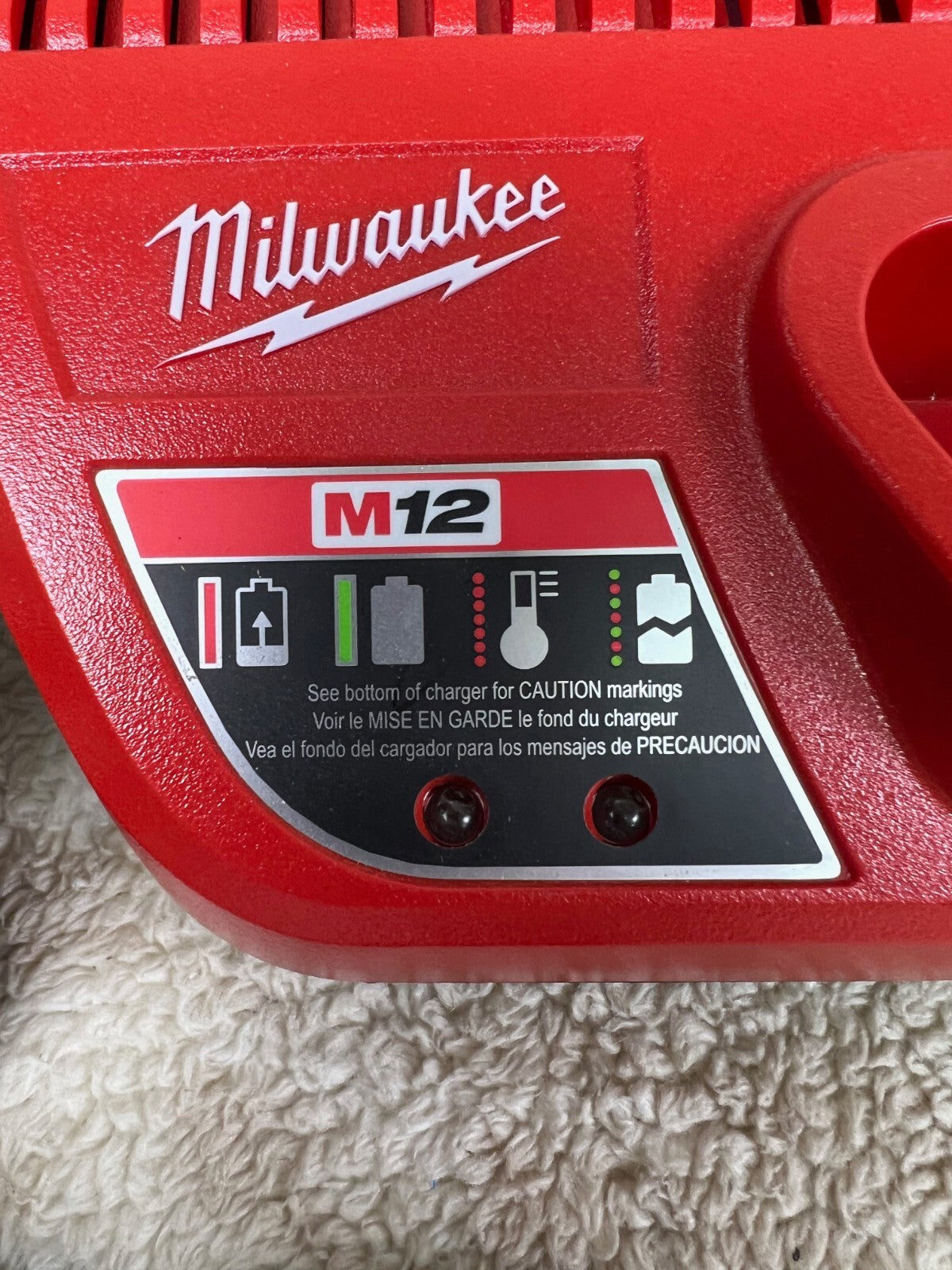 ⚡️⚡️Milwaukee M12 Battery Charger Lithium Ion 12 Volt 48-59-2401 Genuine OEM ⚡⚡️