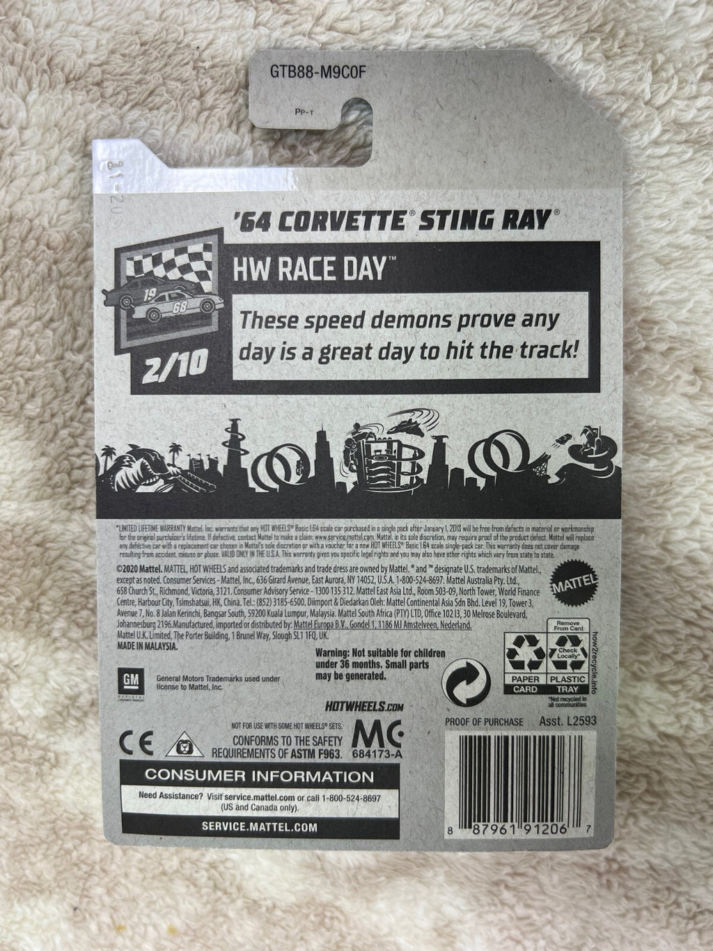 🇺🇸Hot Wheels '64 Corvette Sting Ray White HW Race Day 2/10 10/250 HW18🇺🇸