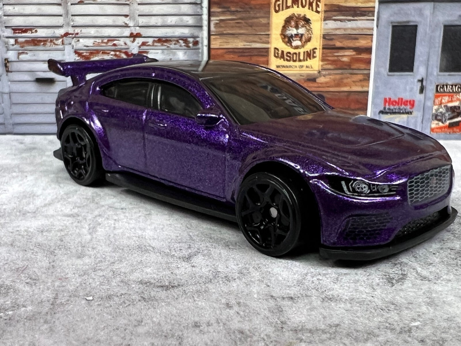 🔥🔥🔥🔥 Hot Wheels Motor Show Jaguar XE SV Project 8 Purple 🔥🔥🔥🔥