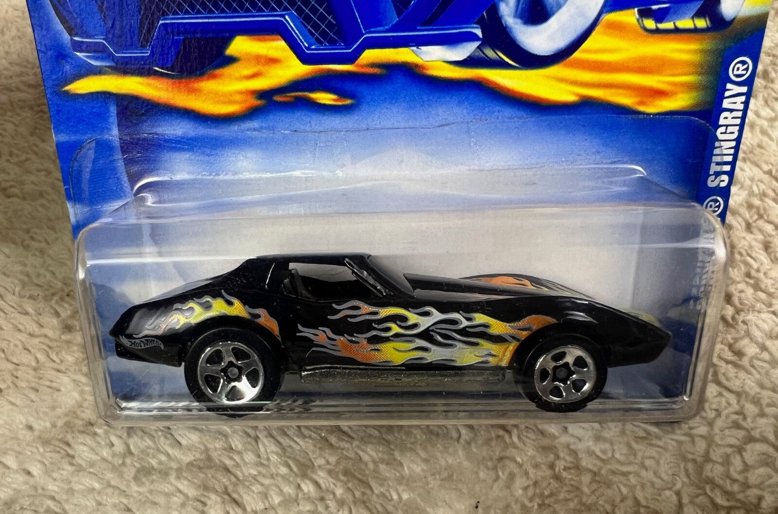 🔥🔥🔥2001 Hot Wheels Collector #135 CORVETTE STINGRAY Black W/Flames HW19🔥🔥🔥