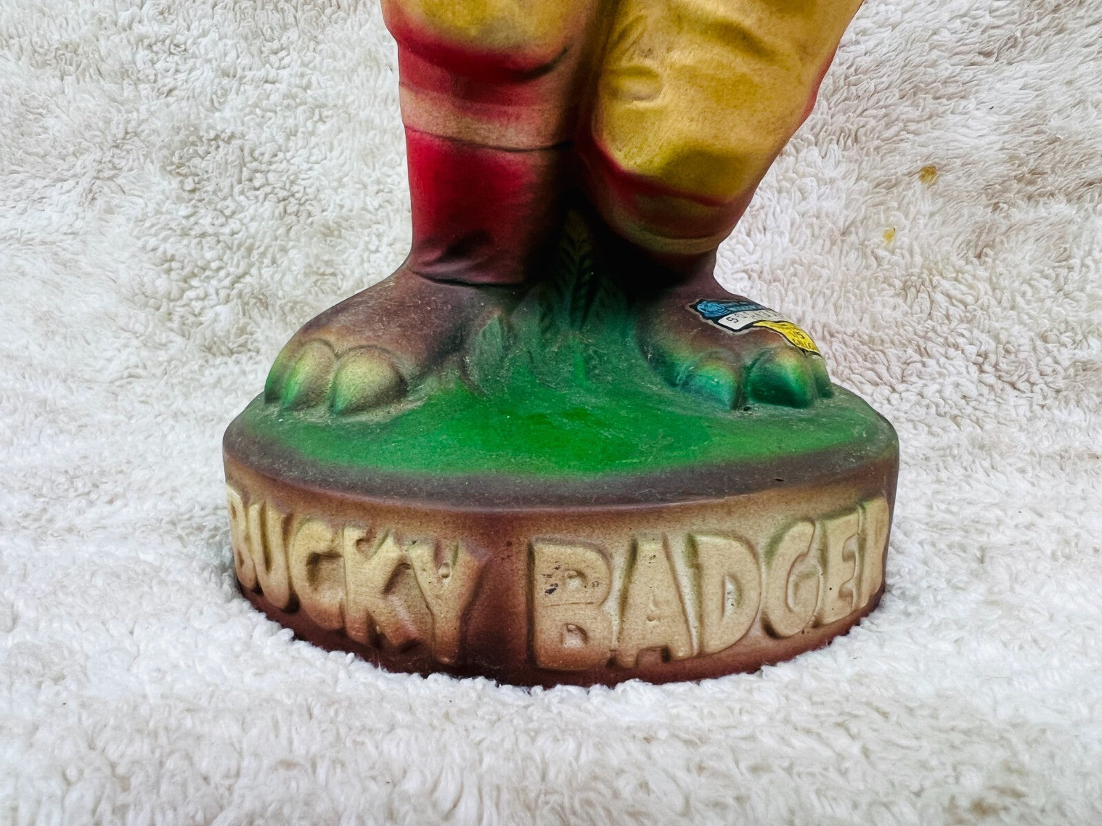 🏉🏉Wisconsin Badgers Bucky Badger Football 1974 Ezra Brooks Decanter Empty🏉🏉