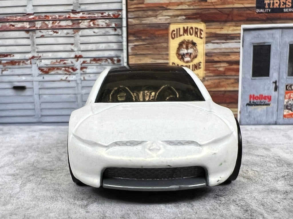🎌🎌HOT WHEELS  White Mitsubishi Eclipse Concept Car C1🎌🎌