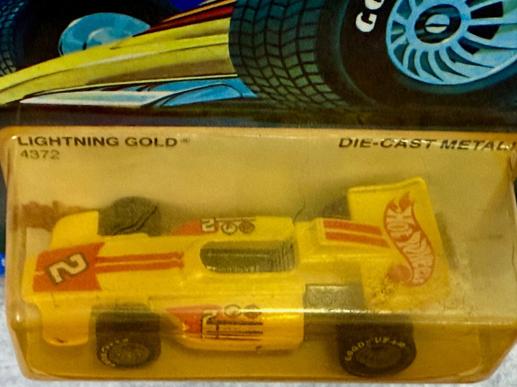 🔥🔥🔥1983 Hot Wheels Real Riders Lightning Gold #4372 H22🔥🔥🔥