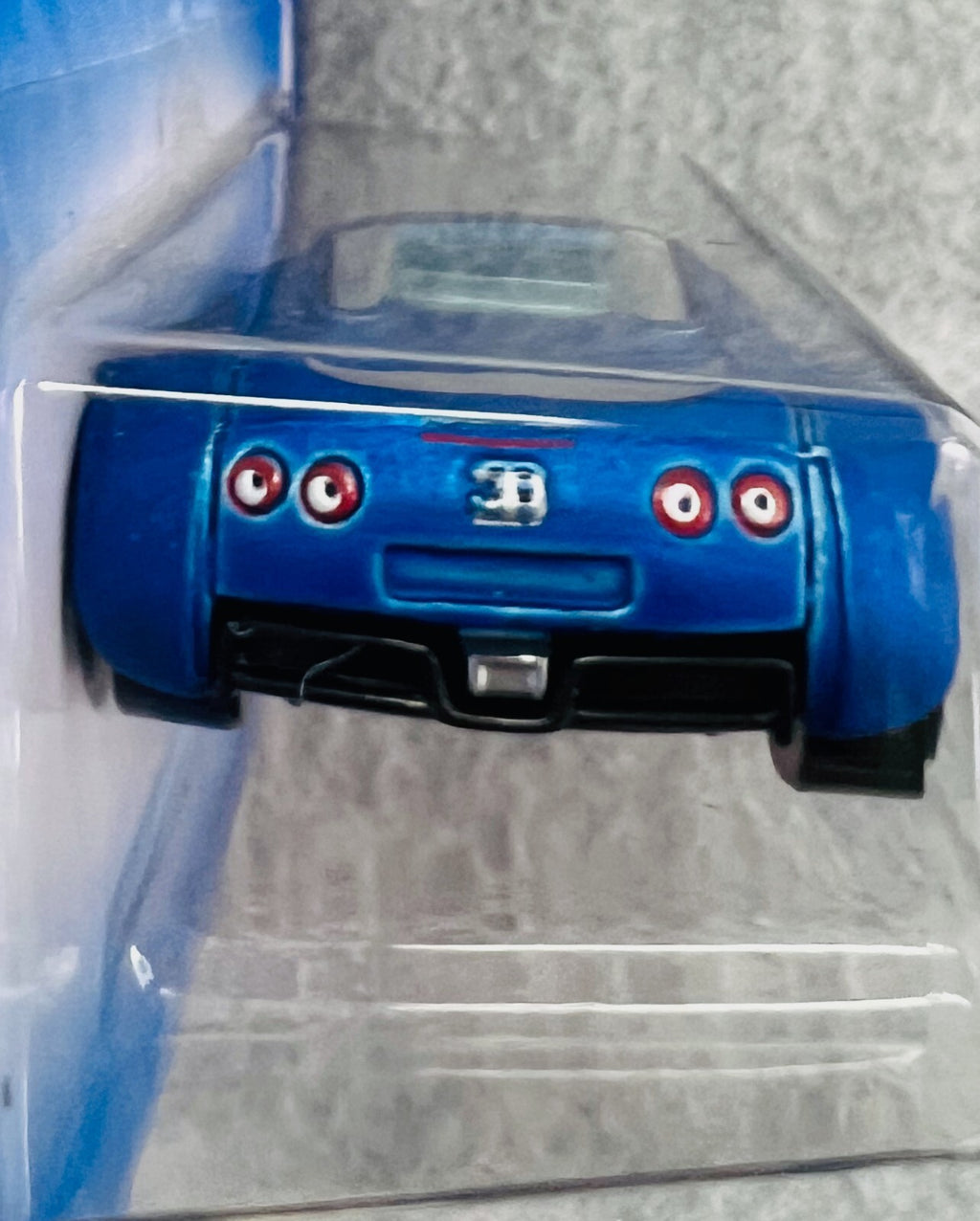 🔥🔥🔥Hot Wheels 2010 Hot Auction Satin Blue Bugatti Veyron H35🔥🔥🔥