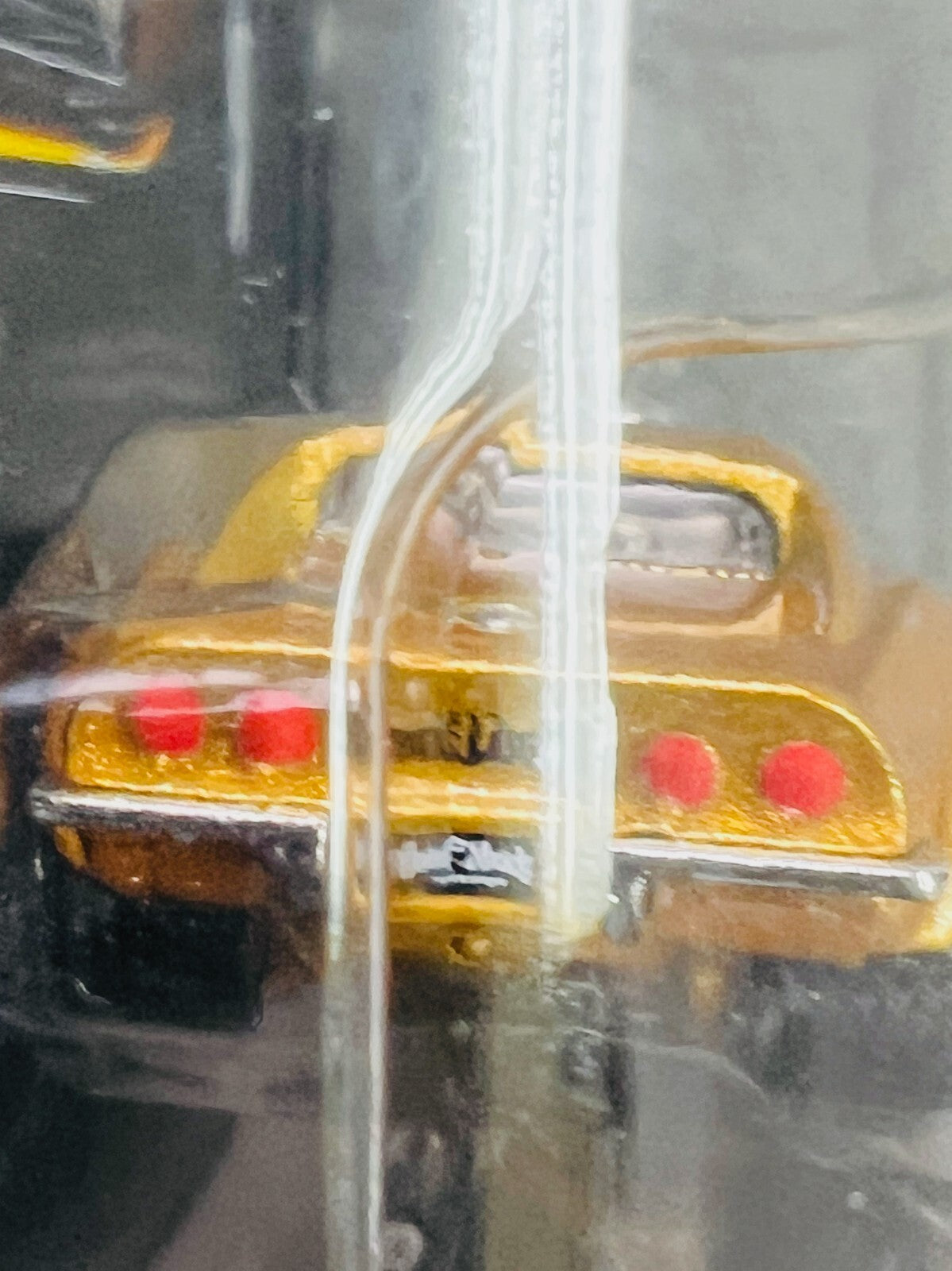 🇺🇸Hot Wheels Retro Entertainment '68 Corvette Gas Monkey Garage Gold H33🇺🇸