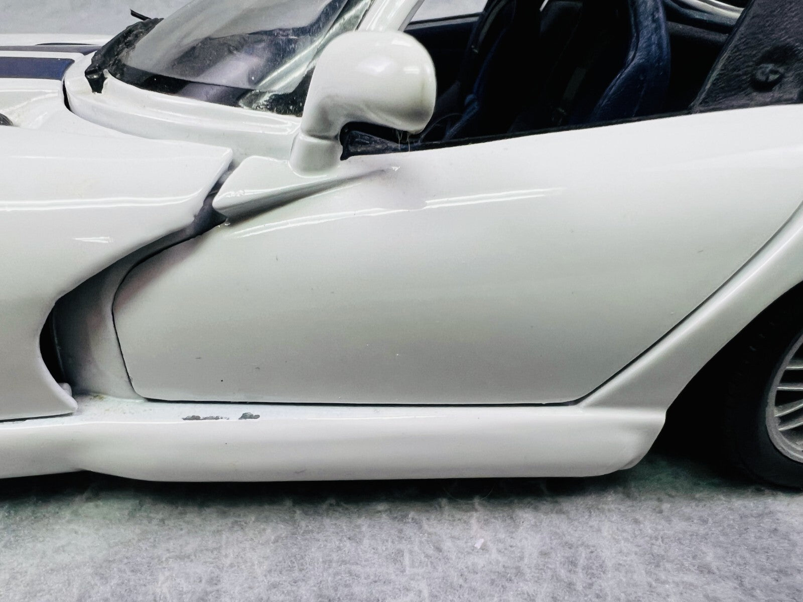 🏁🏁Maisto Dodge Viper GTS-R Special Edition White 1:18🏁🏁