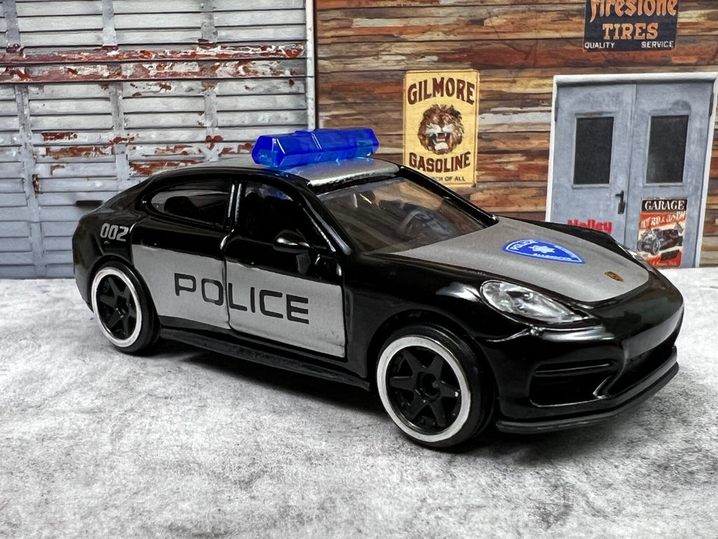 🇩🇪🇩🇪Majorette Porsche Panamera Turbo Police Car w/ Opening Doors C9🇩🇪🇩🇪