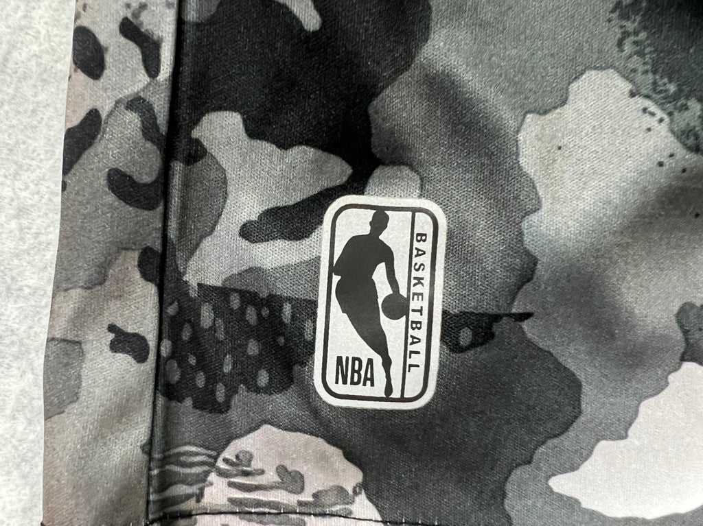 NBA Camouflage Shorts Size Medium (32-34” Waist) Camo Gray Drawstring Shorts