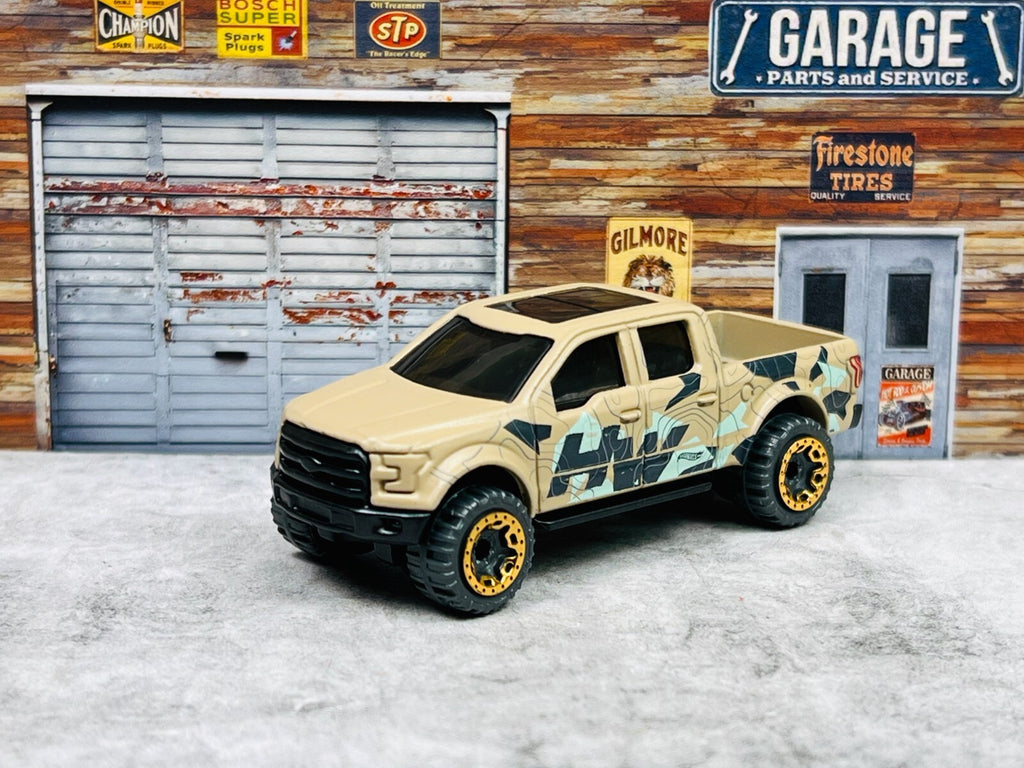 🇺🇸🇺🇸🇺🇸Hot Wheels Speed Blur  Beige '15 Ford F-150 C4🇺🇸🇺🇸🇺🇸