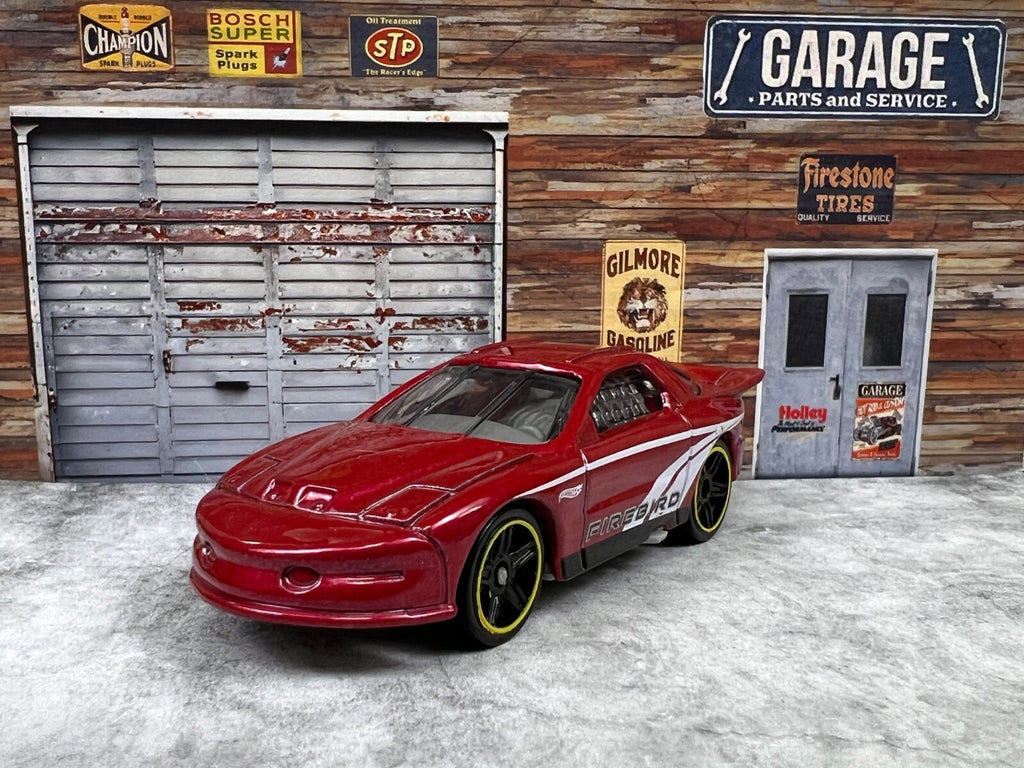 🔥🔥🔥🔥Hot Wheels Muscle Mania Pontiac Firebird Dark Red C11🔥🔥🔥🔥