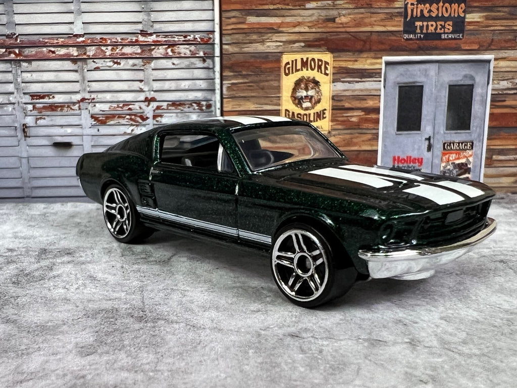 🇺🇸🇺🇸🇺🇸HOT WHEELS 1967 Mustang Fastback  Fast & Furious Green C11🇺🇸🇺🇸