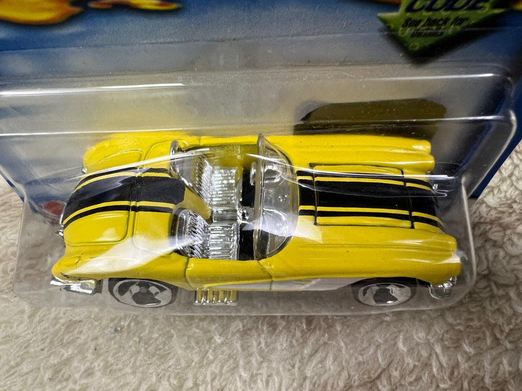 🔥🔥🔥🔥Hot Wheels 1/64 ’58 Corvette Yellow #069 HW19🔥🔥🔥🔥