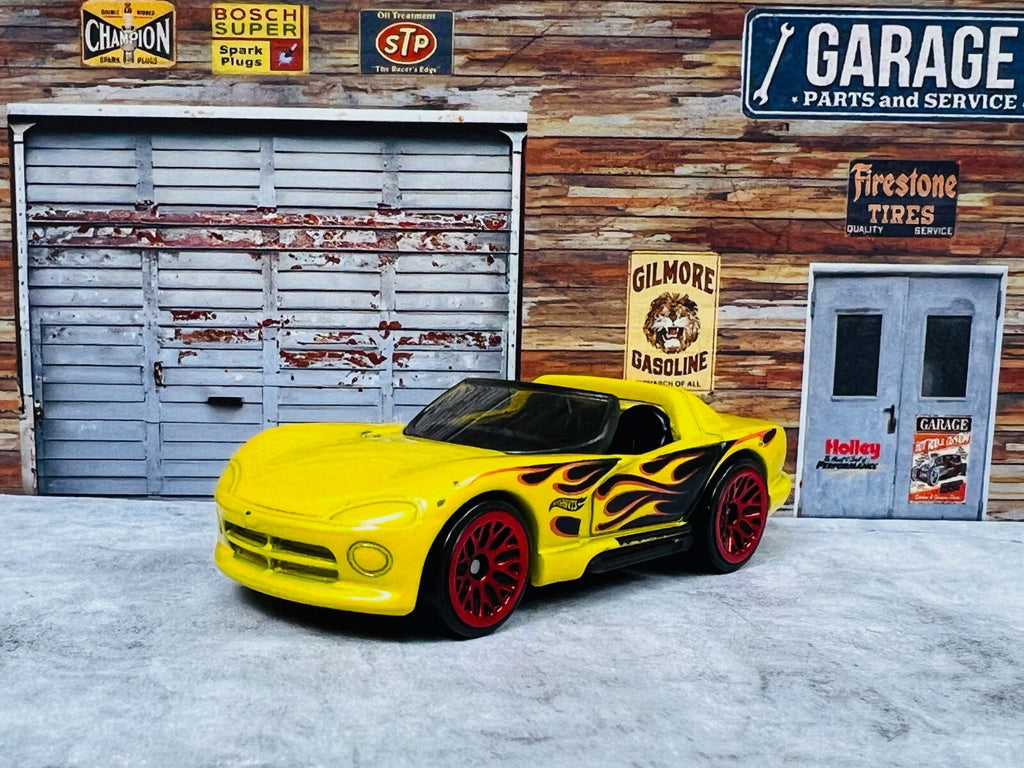 🔥🔥🔥Hot Wheels Dodge Viper 1992 Convertible Yellow Flames DVB06 C15🔥🔥🔥