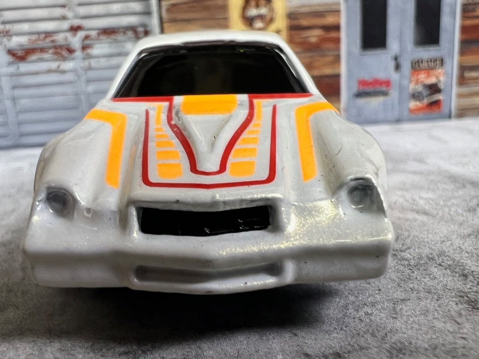 🔥🔥🔥Hot Wheels The Hot Ones '78 Camaro Z28 White Chase🔥🔥🔥